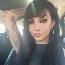 Siarkan Shaylynn Brown|Lemon8