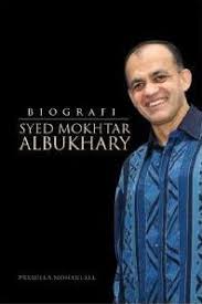 He ends his bachelorhood at his mid 40's and was blessed with four children with two boys and two girls. Syed Mokhtar Albukhary A Biography By Premilla Mohanlall