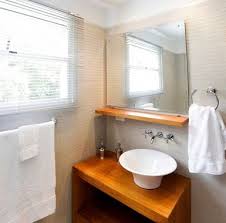 Éstas pueden ser usadas en el garaje para proteger artículos en estantes del polvo o para esconder el desorden. Cortinas Para Ventanas De Bano