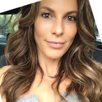 Danielle Crane's Instagram, Twitter & Facebook