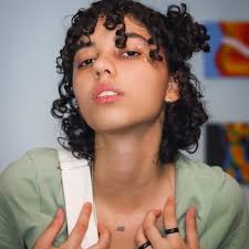 ℓєтι¢ια ℓσρєѕ (@lee.lopes) • Instagram photos and videos