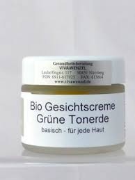 Die grüne tonerde wird von dem nach din iso zertifizierten abbaubetrieb argiletz gefördert, in der sonne schonend getrocknet und anschließend mit einem sodann zu ultrafeinem pulver vermahlen. Grune Erde Fur Wellness Und Wohlbefinden Gesund Natur