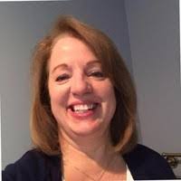 Sarah Dundon's Instagram, Twitter & Facebook