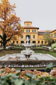 Shop fashion, beauty & lifestyle with free worldwide shipping. Qluvohflhsve1m