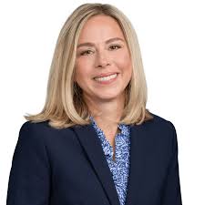 Alexa Warner's Instagram, Twitter & Facebook