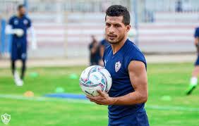 كشف مصدر مسؤول في منتخب مصر، كواليس ضياع حقيبة طارق حامد لاعب الزمالك خلال رحلة سفر الفراعنة إلى كينيا لمواجهة الأخيرة في الجولة. Ø·Ø§Ø±Ù‚ Ø­Ø§Ù…Ø¯ ÙŠØ±ÙØ¶ Ø¹Ø±Ø¶ Ø§ Ø³Ø¹ÙˆØ¯ÙŠ Ø§ Ù…Ù† Ø£Ø¬Ù„ Ø§Ù„Ø²Ù…Ø§Ù„Ùƒ
