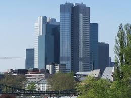 Der deutschen polizeigewerkschaft gefällt das ganz und gar nicht. Https Www Xn Untergrund Blttle 2qb Ch Termine 307564 90 Jahre Frankfurter Gewerkschaftshaus Dgb Haus Frankfurt Am Main Html