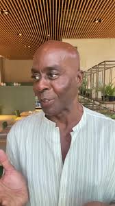 Bruce Darnell Drei Punkte