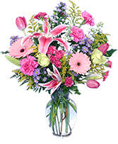 Enjoy the beauty of the yuma foothills along with some local vegetation and desert homes. En Espanol Fortuna Florist Yuma Az