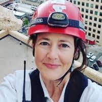 Kelly Streeter's Instagram, Twitter & Facebook