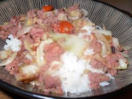 Corned beef and cabbage is a lovely dish that many people often enjoy around st. Corned Beef And Cabbage W Tomatoes Http Polynesiankitchen Blogspot Com Search Label Corned 20beef Corn Beef And Cabbage Hawaiian Food Samoan Food