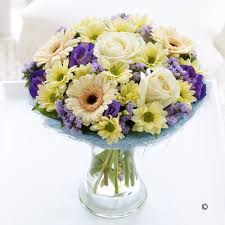 Bu işletme için facebook ve twitter dahil 5 sosyal paylaşım sayfası, saat, telefon, web sitesi ve daha fazlasını gör. Carol S Florist Manchester Ltd Manchester 1 Review Florist Freeindex