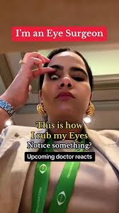 Correct Techniques for Rubbing Your Eyes Safely