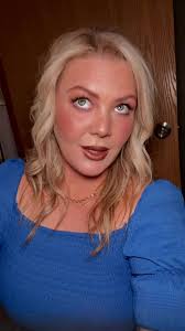 Hello Friday☺️#weekend#home#blue#momlife#friyay