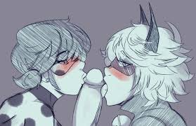 Marinette Miraculum - Funny Cocks & R34