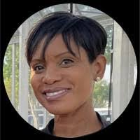 Shawntae Brown's Instagram, Twitter & Facebook