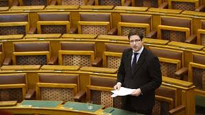 Gergely gulyás (born 21 september 1981) is a hungarian jurist, politician, the current minister of the prime minister's office since 2018. Gulyas Gergely A Fidesz Celja Tovabbra Is A Polgari Magyarorszag Infostart Hu