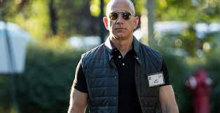 An inside look at how amazon ceo jeff bezos built one of the largest and most influential economic forces in the world — and the cost of amazon's. Coronavirus Macht Jeff Bezos Um 7 Milliarden Armer