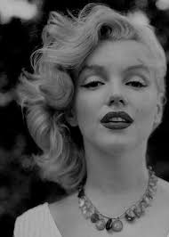 Stephanie Brum (stephaniebrum12)