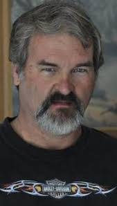 Darrell Denton's Instagram, Twitter & Facebook