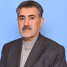 Malik Shah's Instagram, Twitter & Facebook