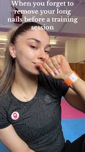 Hate when this happens 🙄#martialarts #girlsinmartialarts #karate #foryou  #karatekid #karategirl #karategirl🥋❤🥊 #fighter #femalefighter