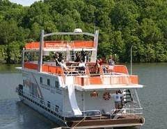 Our 2021 property listings offer a large selection of 108 vacation rentals around dale hollow reservoir. Dale Hollow Lake Houseboat Rental Eagle Houseboat For Rent Kentucky Boat Rentals Burkesville Ky Rent It Today Houseboat Rentals House Boat Houseboat Vacation