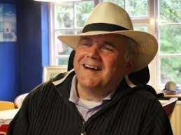 Andrew Vipond's Instagram, Twitter & Facebook