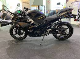 Pilihan warna dan striping all new ninja 250. 2020 Modenas Ninja 250 Se Abs Hitting The Streets Soon