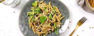 Cremige One Pot Pasta Nudeln Zubereiten War Nie So Einfach Rezept Pasta In Einem Topf Rezepte Fitness Lebensmittel