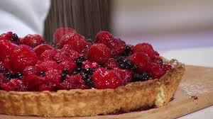 Cu crema cu fructe desert iarna primavara tarte vara. Tarta Cu Fructe De Padure Bucataria Lidl Cu Chef Florin Youtube