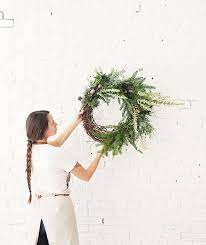 Unique Christmas Decor Ideas For An Unforgettable Holiday Holiday Wreaths Diy Christmas Wreaths Diy Holiday Wreaths