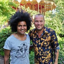 Dansk melodi grand prix is a music competition organised by danish public broadcaster danmarks radio (dr). Esc Portugal A Eurovisao Em Portugues Dinamarca Chief 1 Thomas Buttenschon A Concurso No Dansk Melodi Grand Prix 2021