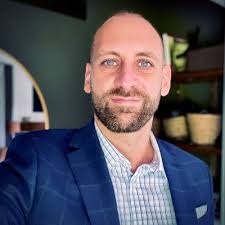 Please help me welcome to Whitmore Realty Group Travis Lilley.