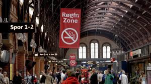 Laut ersten kontrollen in wien gibt es kaum. Danemark Verbietet Angestellten Das Rauchen Und Geht Noch Weiter Stern De