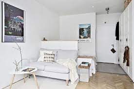 55 Awesome Studio Apartment With Scandinavian Style Ideas On A Budget Ap Small Studio Apartment Decorating Apartment Bedroom Decor Apartment Furniture Layout