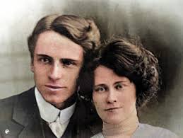 Chenoweth Family History: Last Name Origin & Meaning