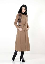 Hijab Panosundaki Pin
