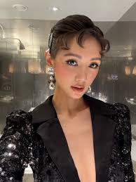 Sometimes life rings to remind you: you're ready @aadnevikofficial  #aadnevikofficial