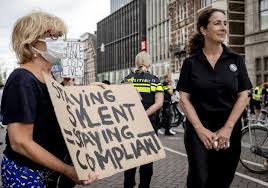 In het nelson mandelapark in zuidoost wordt vandaag een demonstratie gehouden tegen racisme. Burgemeester Halsema Heeft Iets Uit Te Leggen Na Demonstratie Zonder Afstand Het Parool