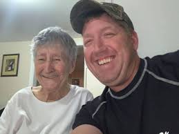 Happy 50th birthday wishes to chris have a fantastic day. 💙🎂🎁🥂🍾