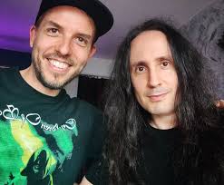 Rip Michael Hoad .Another goodn, and Martlet regular sadly gone. My  condolences to family, and all who knew him. 🎸🎶😞x