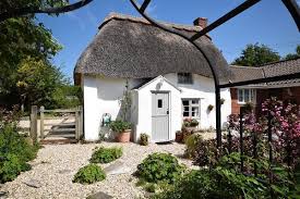 Cozy Dorset Coastal Cottages Ideas In 2020 Coastal Cottage Devon Cottages Cottage Images