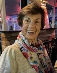 Peggy Scott's Instagram, Twitter & Facebook