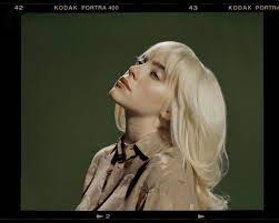 Free, curated and guaranteed quality with ukulele chord charts, transposer and auto scroller. Billie Eilish Veroffentlicht Neue Single Lost Cause Aus Album Happier Than Ever Video Stream Musikexpress
