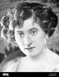 Comic actress hi-res stock photography and images