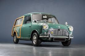 Austin Mini Countryman Verte Voiture Vintage Voitures Retro Mini Cooper