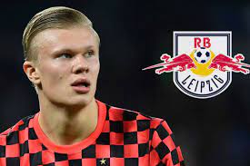 Fett, arbeitslos, erfolgslos und dreckig wie moos, schreibt gern seinen täglichen hasskommentar, dass ist so rar! Man Utd Linked Haaland Given Rb Leipzig Transfer Recommendation By Salzburg Boss Marsch Goal Com
