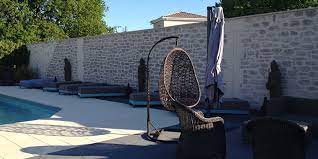 Prévoyez également un échafaudage si votre mur en pierre est haut. Mur Exterieur Autour De La Piscine
