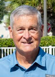 Volunteers Help Get Pool Ready for Summer